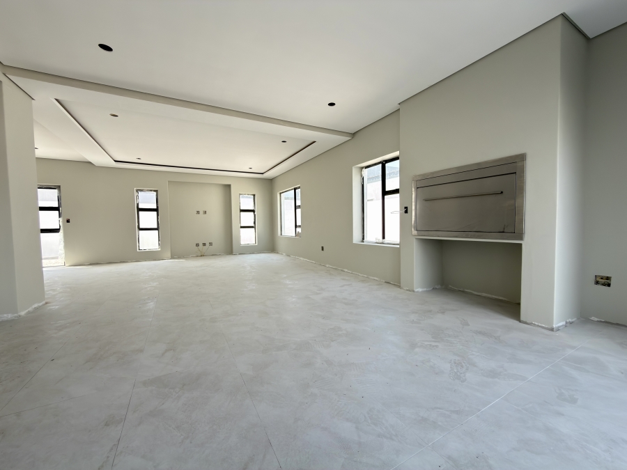 4 Bedroom Property for Sale in Sandown Western Cape